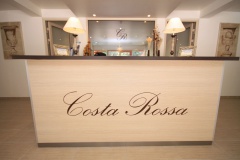 bienvenue à l'Hotel Costa Rossa 